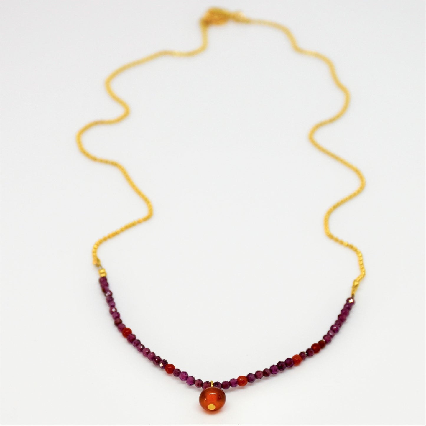 Collier Agra